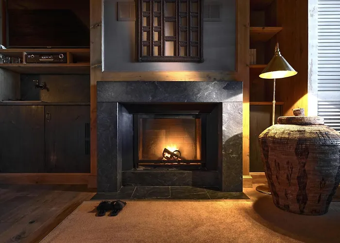 Szálloda Lecrans 5*